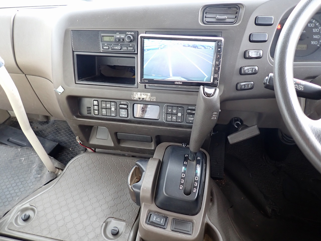 MITSUBISHI Rosa