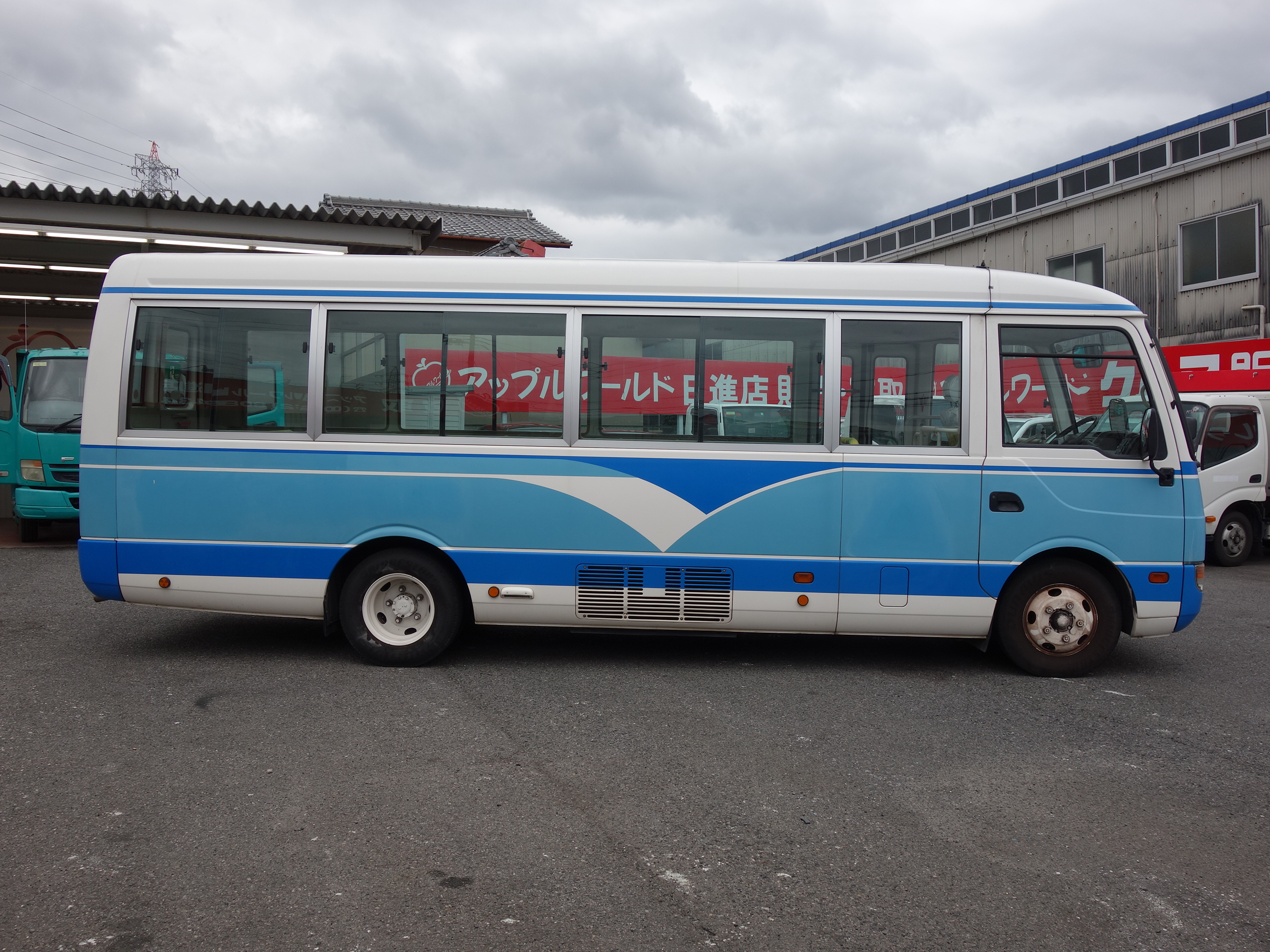 MITSUBISHI FUSO Rosa Bus