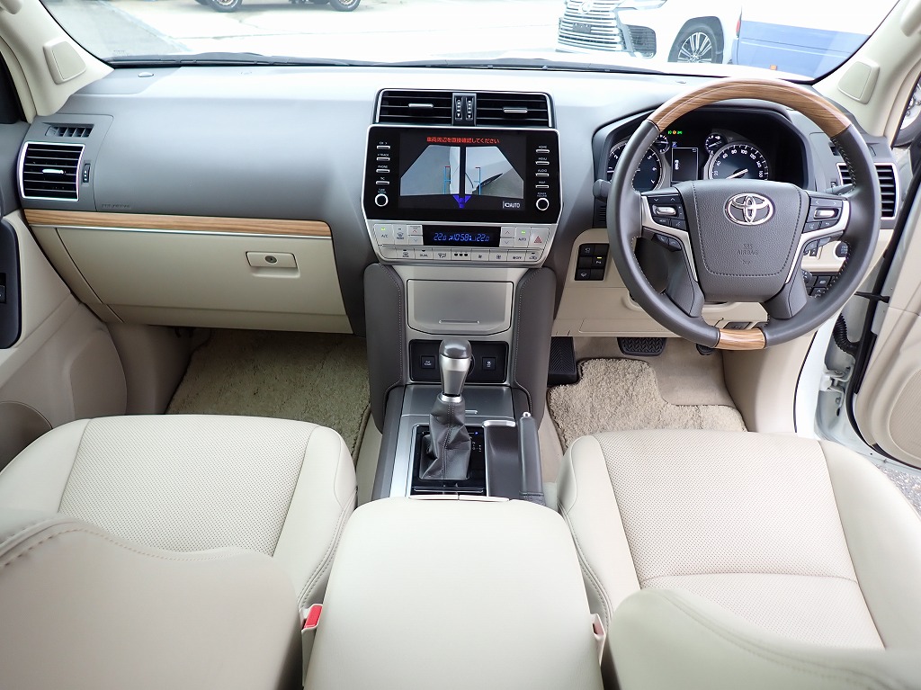 TOYOTA Land Cruiser Prado
