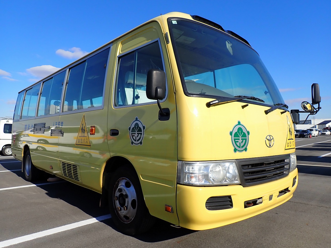 TOYOTA Coaster