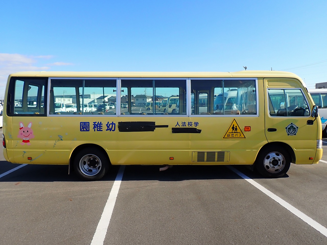 TOYOTA Coaster