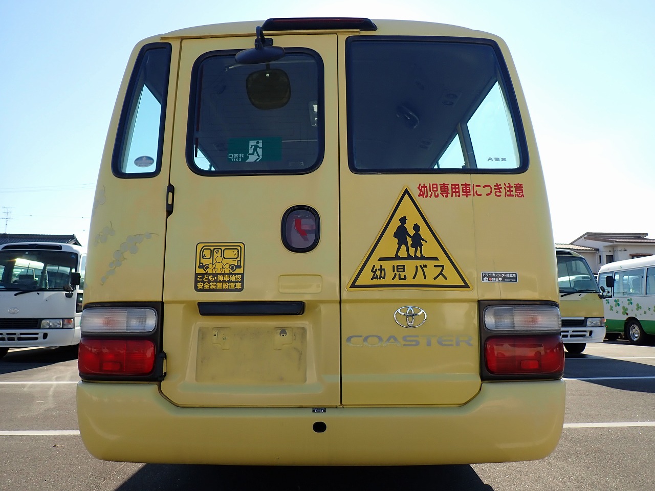 TOYOTA Coaster