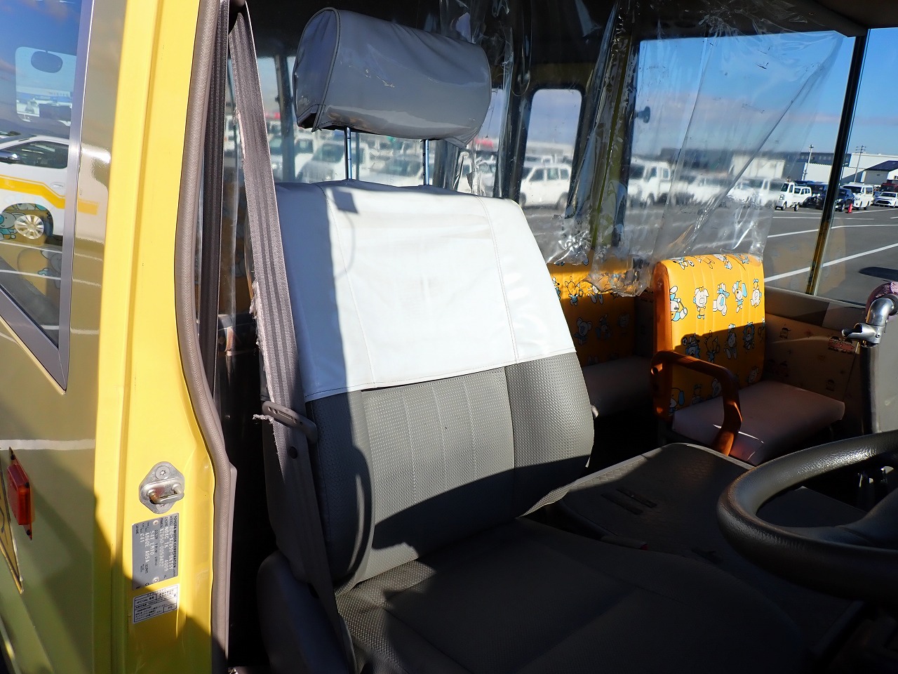 TOYOTA Coaster