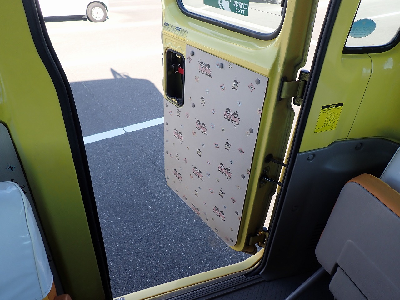 TOYOTA Coaster