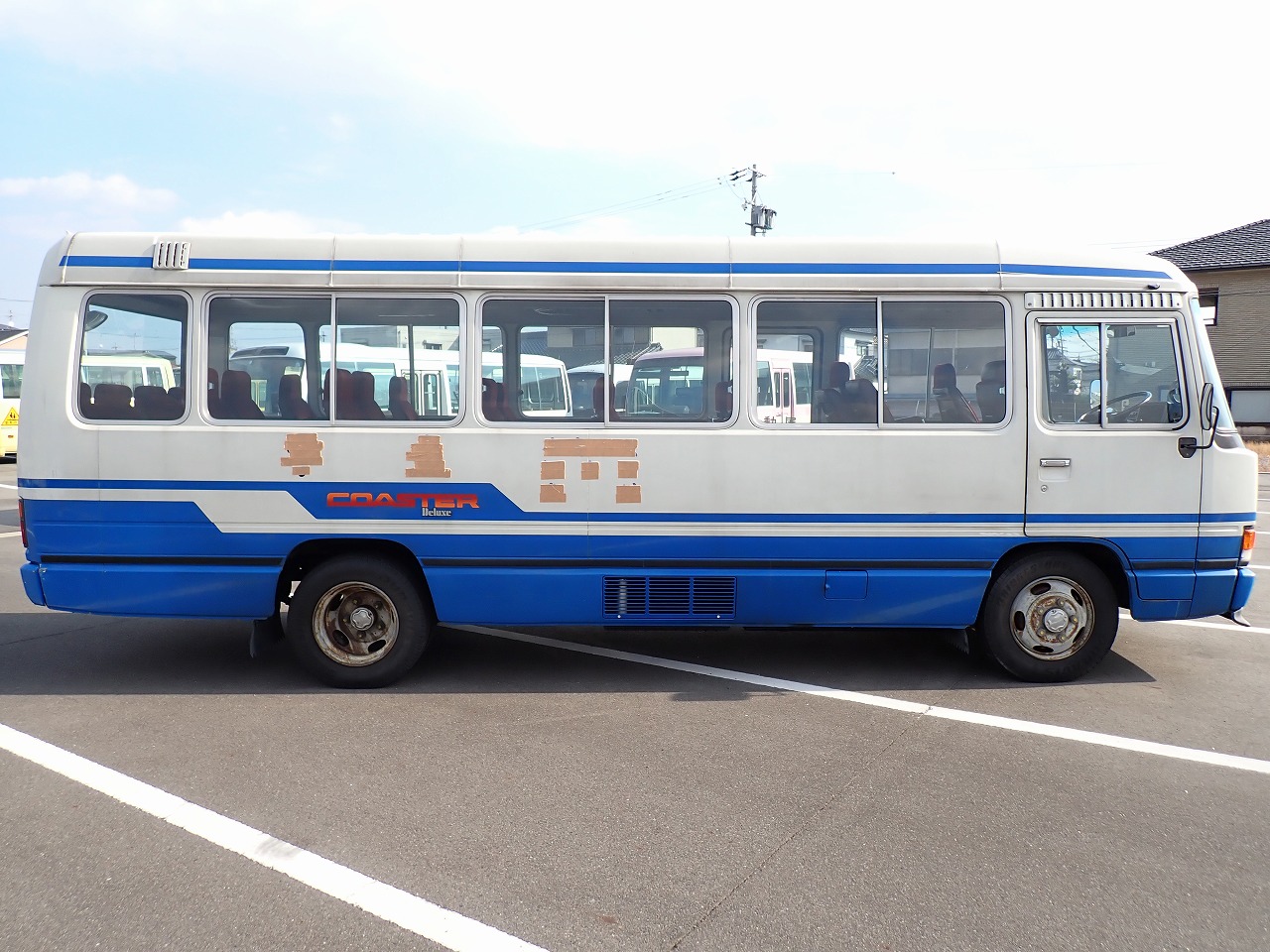 TOYOTA Coaster