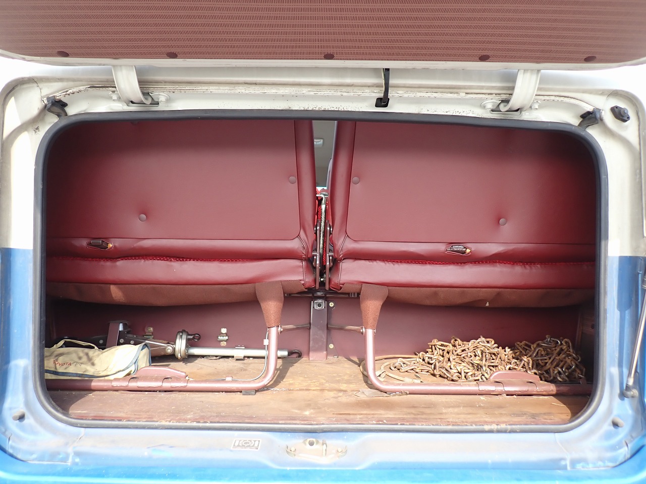 TOYOTA Coaster