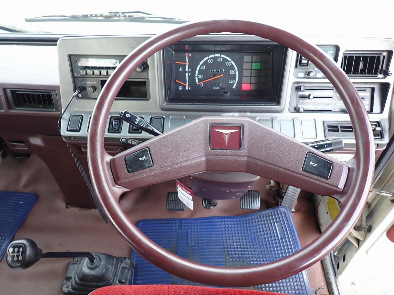 TOYOTA Coaster