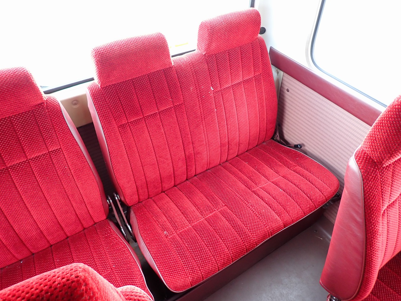 TOYOTA Coaster