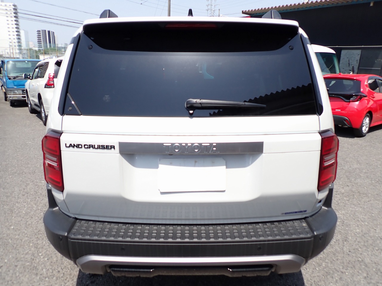 TOYOTA Land Cruiser 250