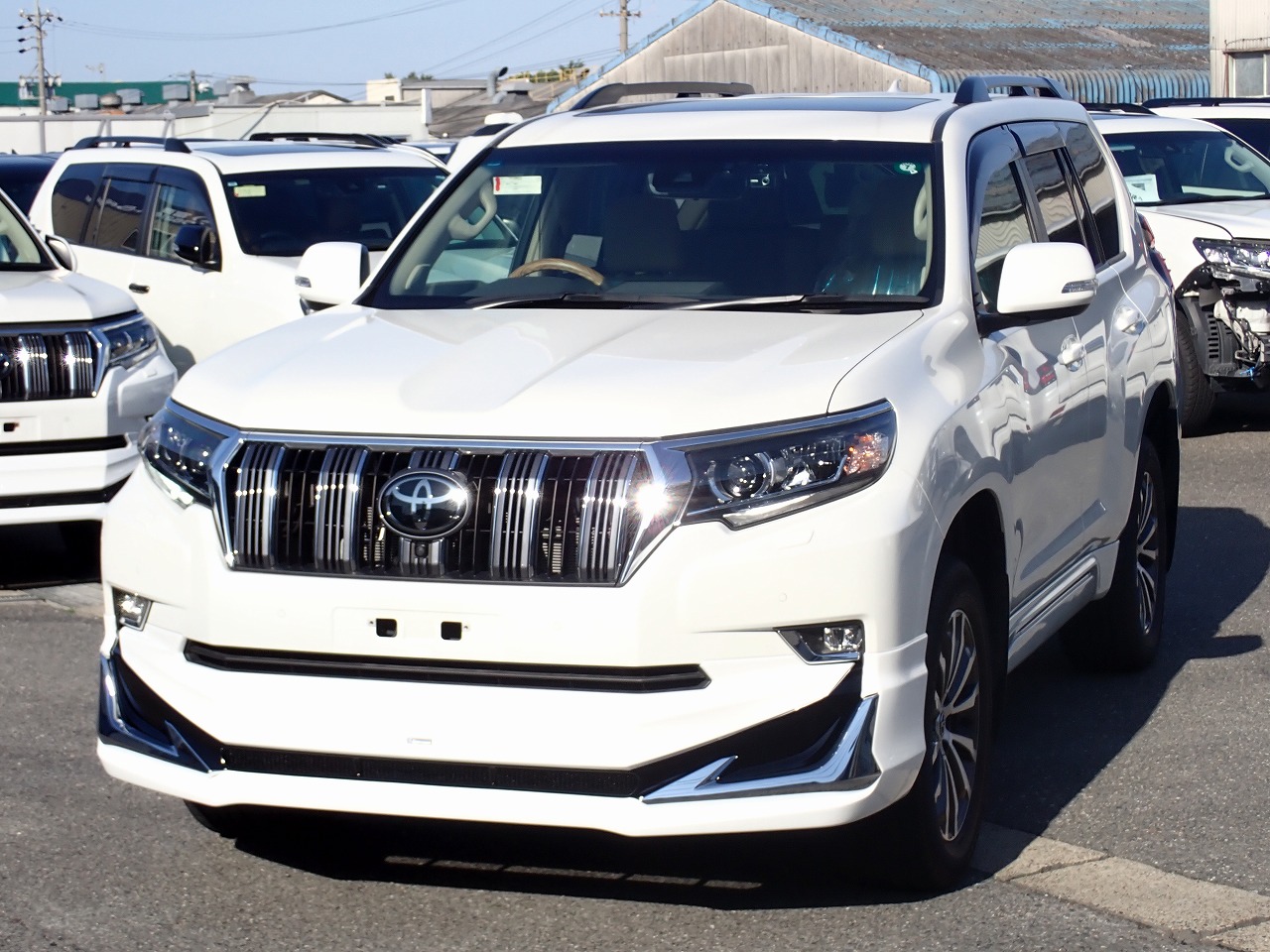 TOYOTA Land Cruiser Prado