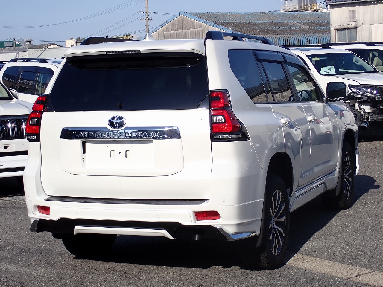 TOYOTA Land Cruiser Prado