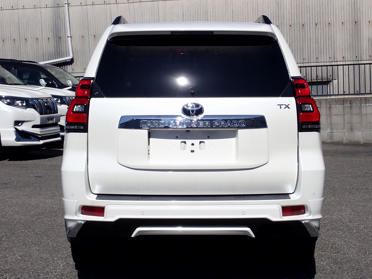 TOYOTA Land Cruiser Prado