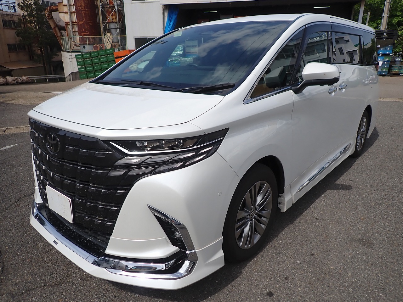 TOYOTA Alphard