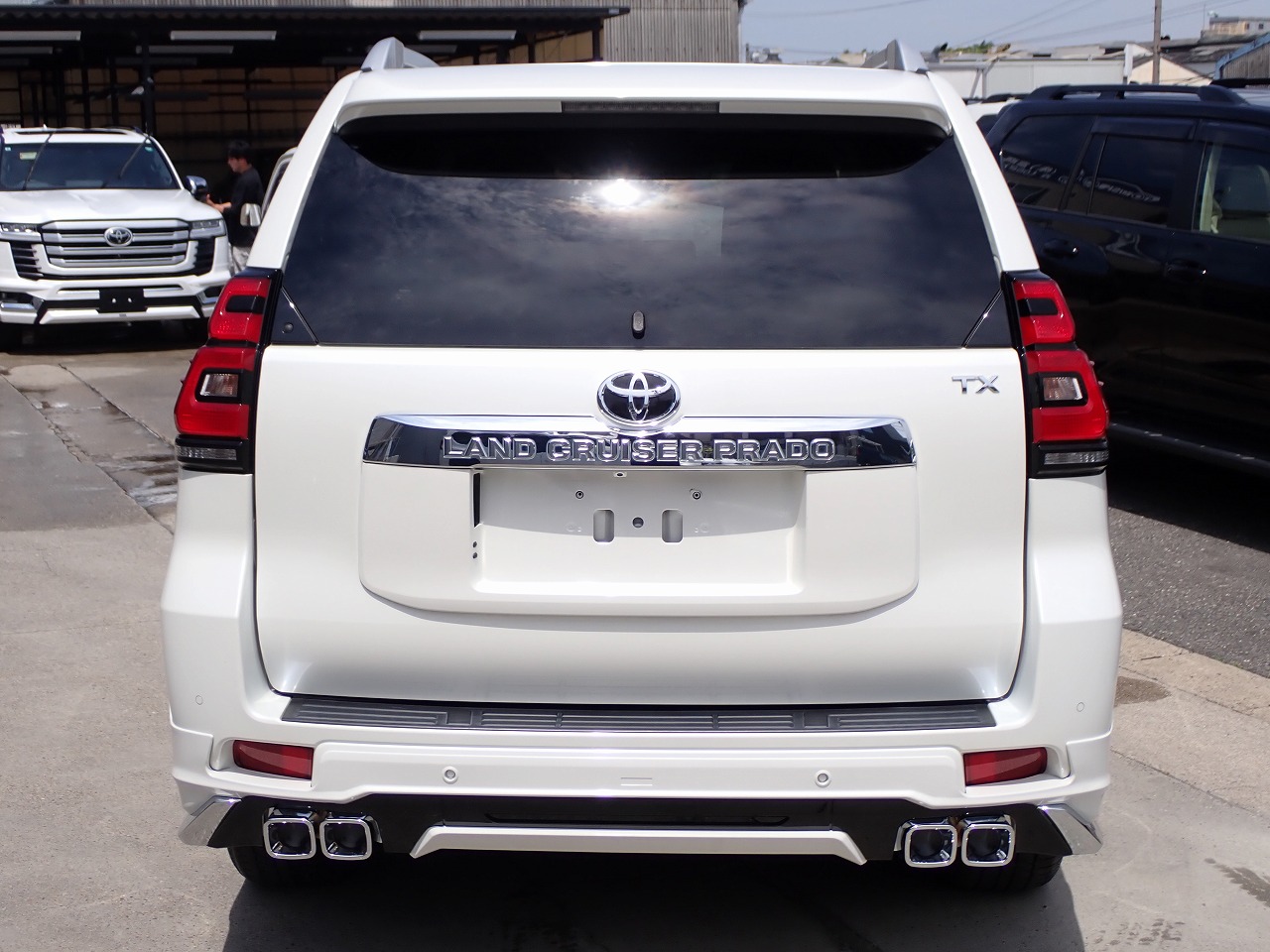 TOYOTA Land Cruiser Prado