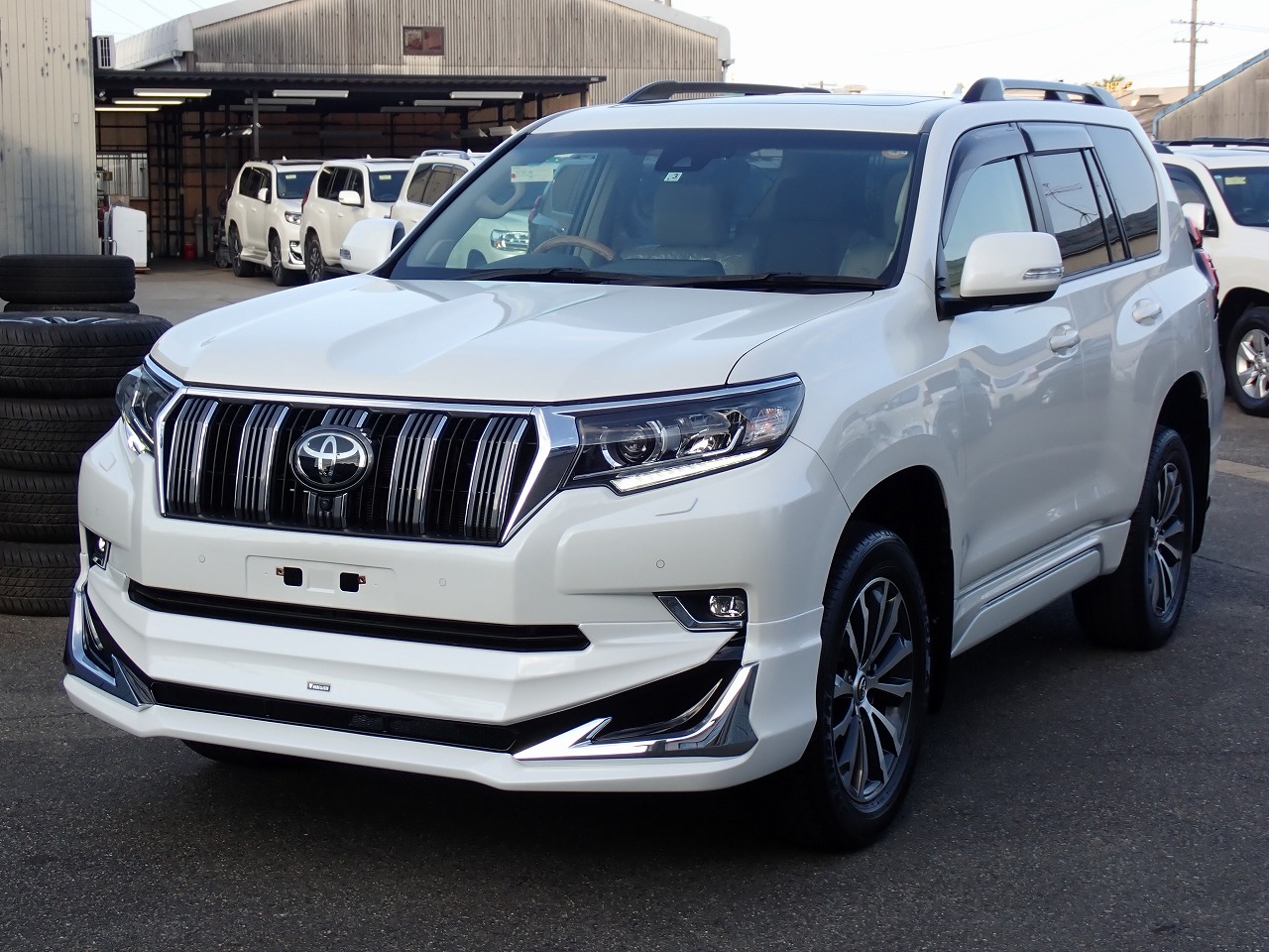 TOYOTA Land Cruiser Prado