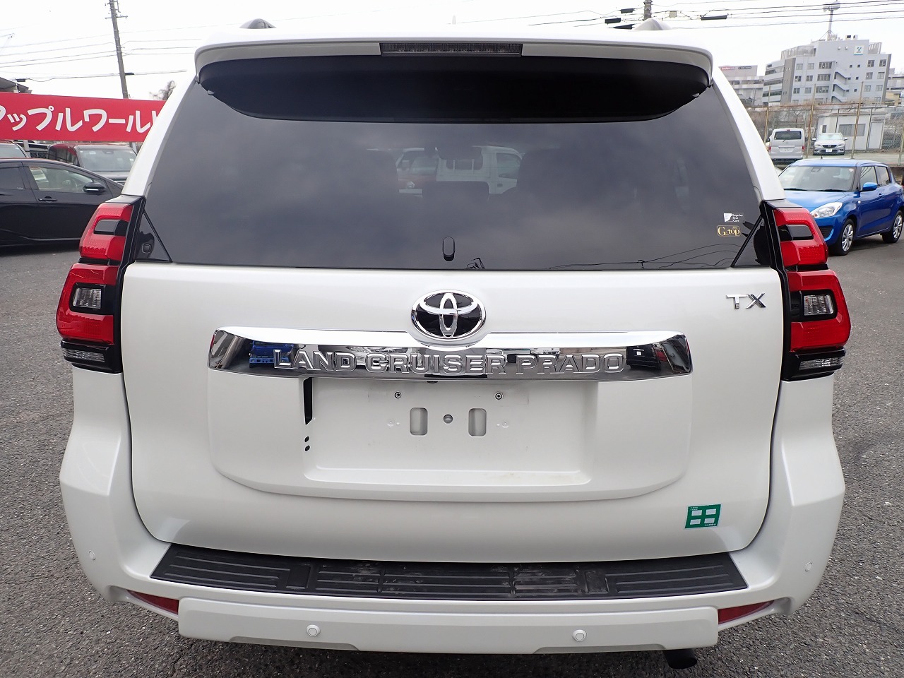 TOYOTA Land Cruiser Prado