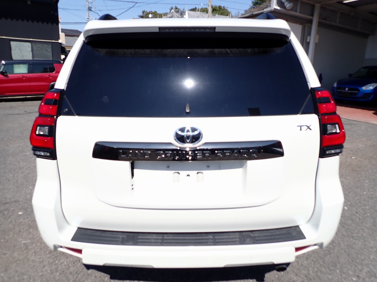 TOYOTA Land Cruiser Prado
