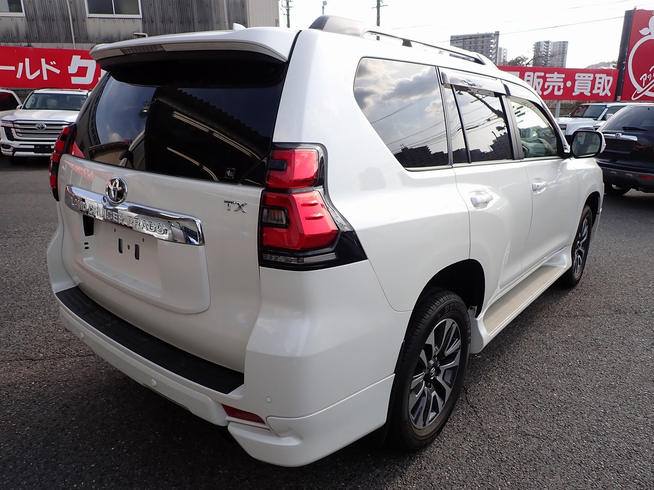 TOYOTA Land Cruiser Prado