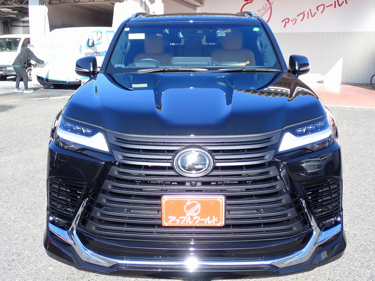LEXUS LX