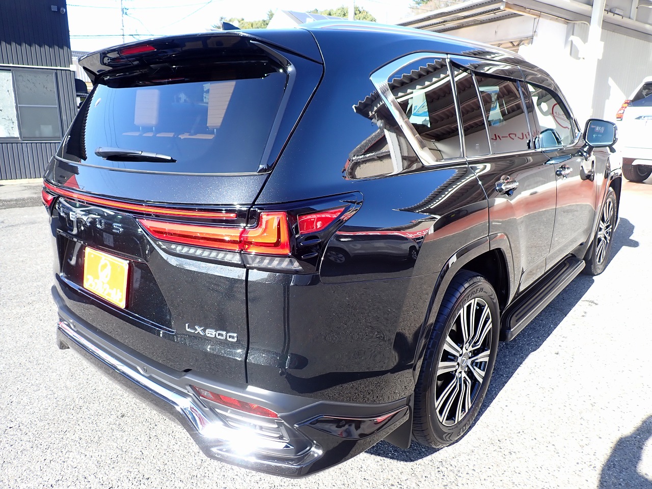 LEXUS LX