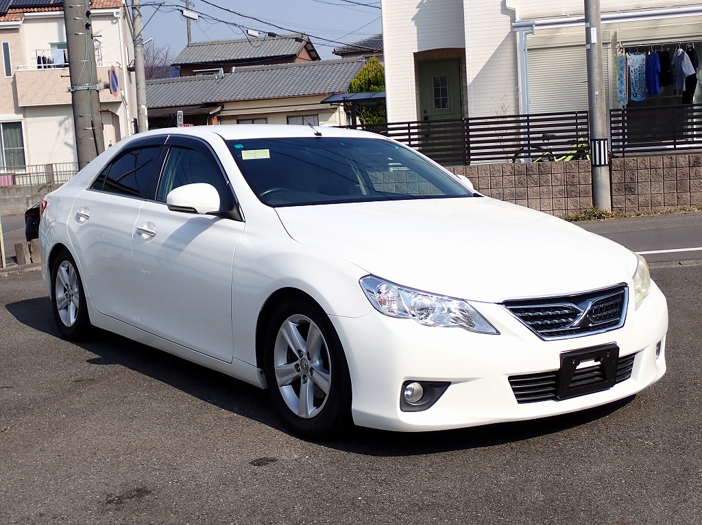 TOYOTA Mark X
