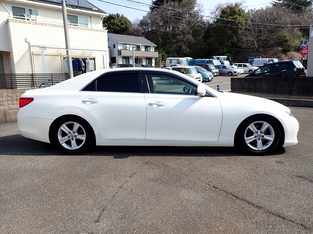 TOYOTA Mark X