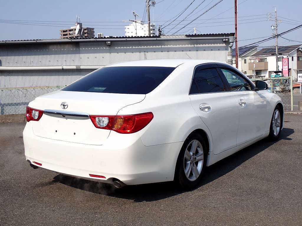 TOYOTA Mark X