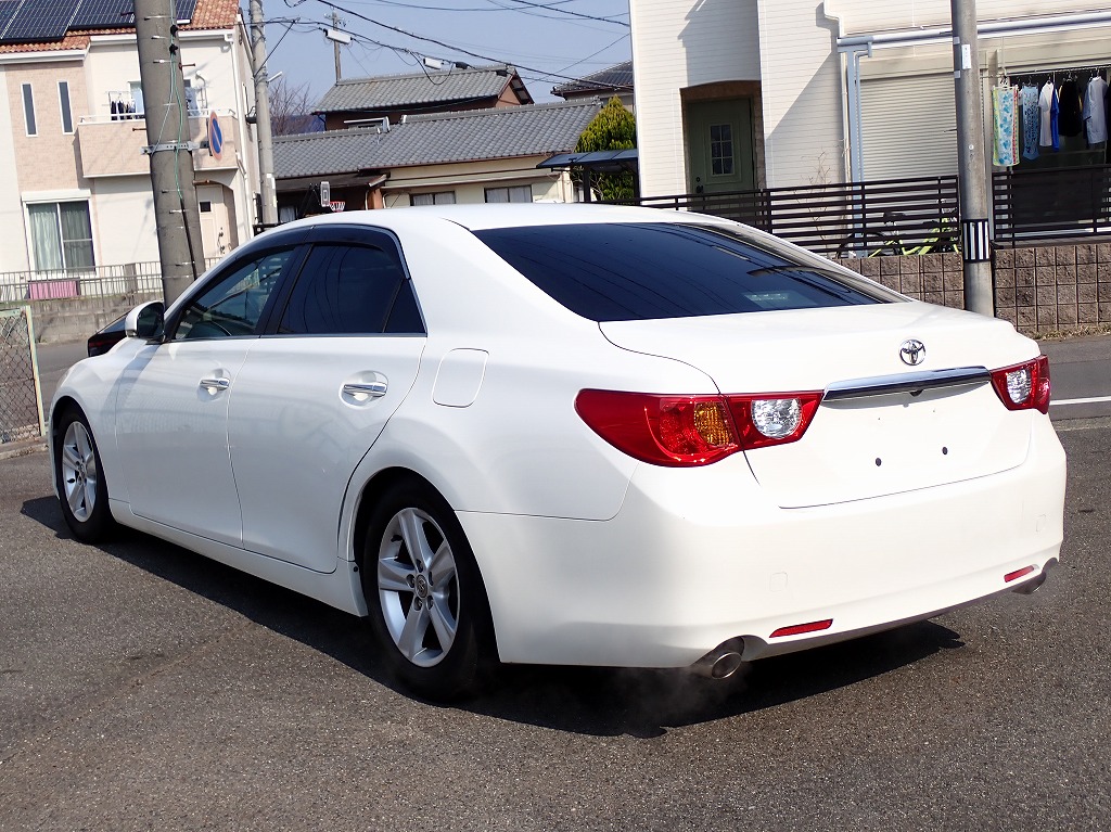 TOYOTA Mark X