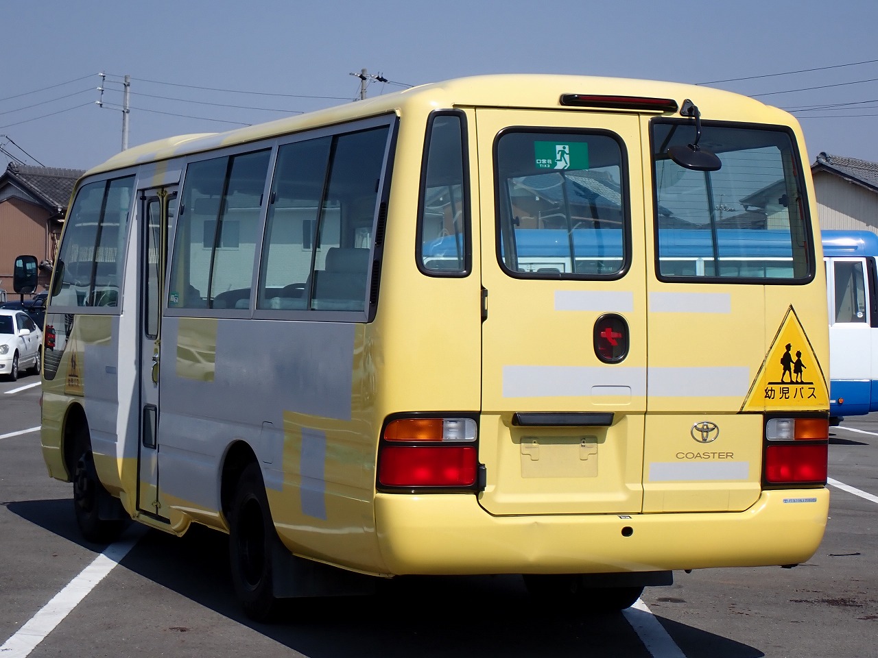 TOYOTA Coaster