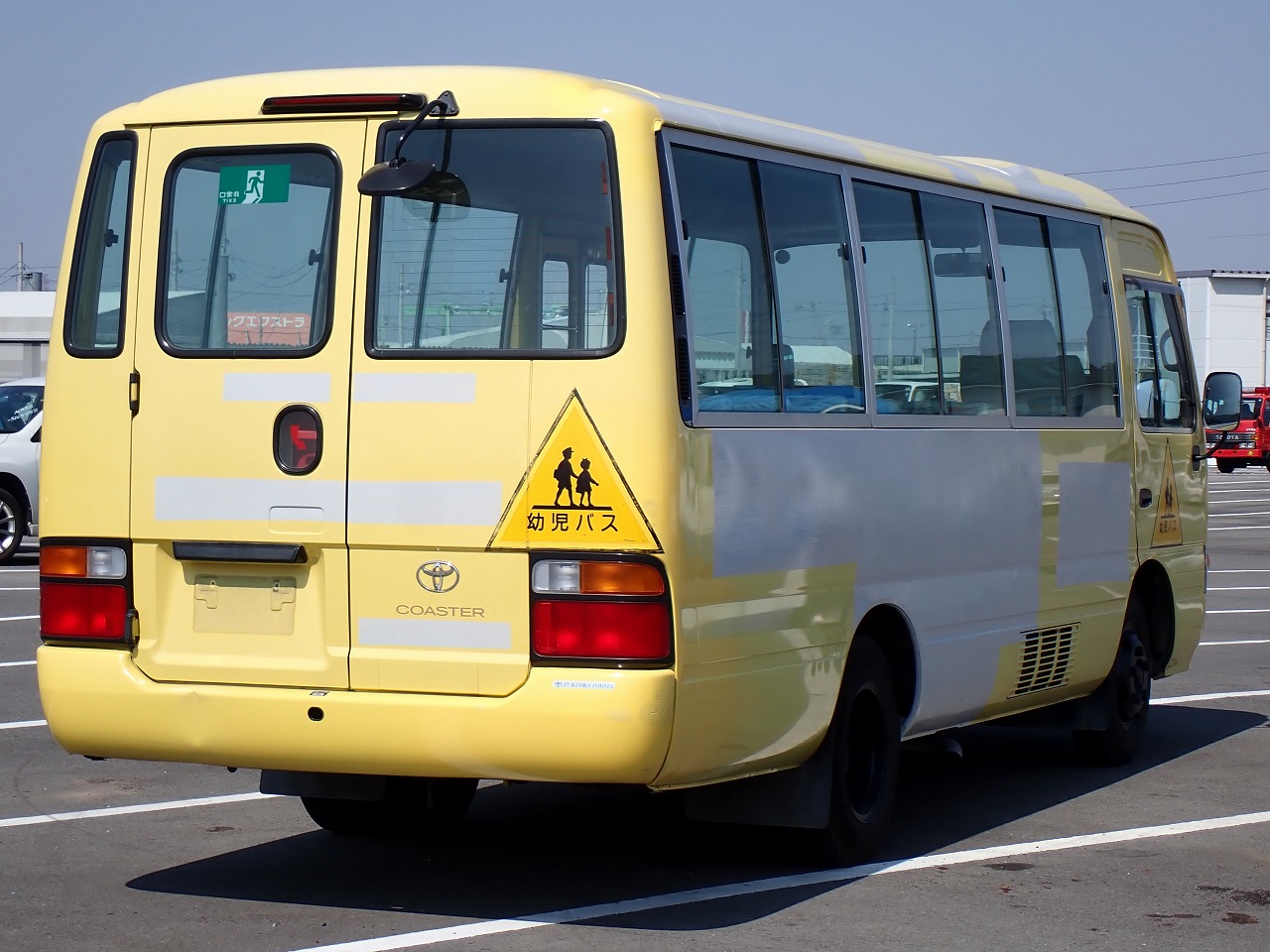 TOYOTA Coaster