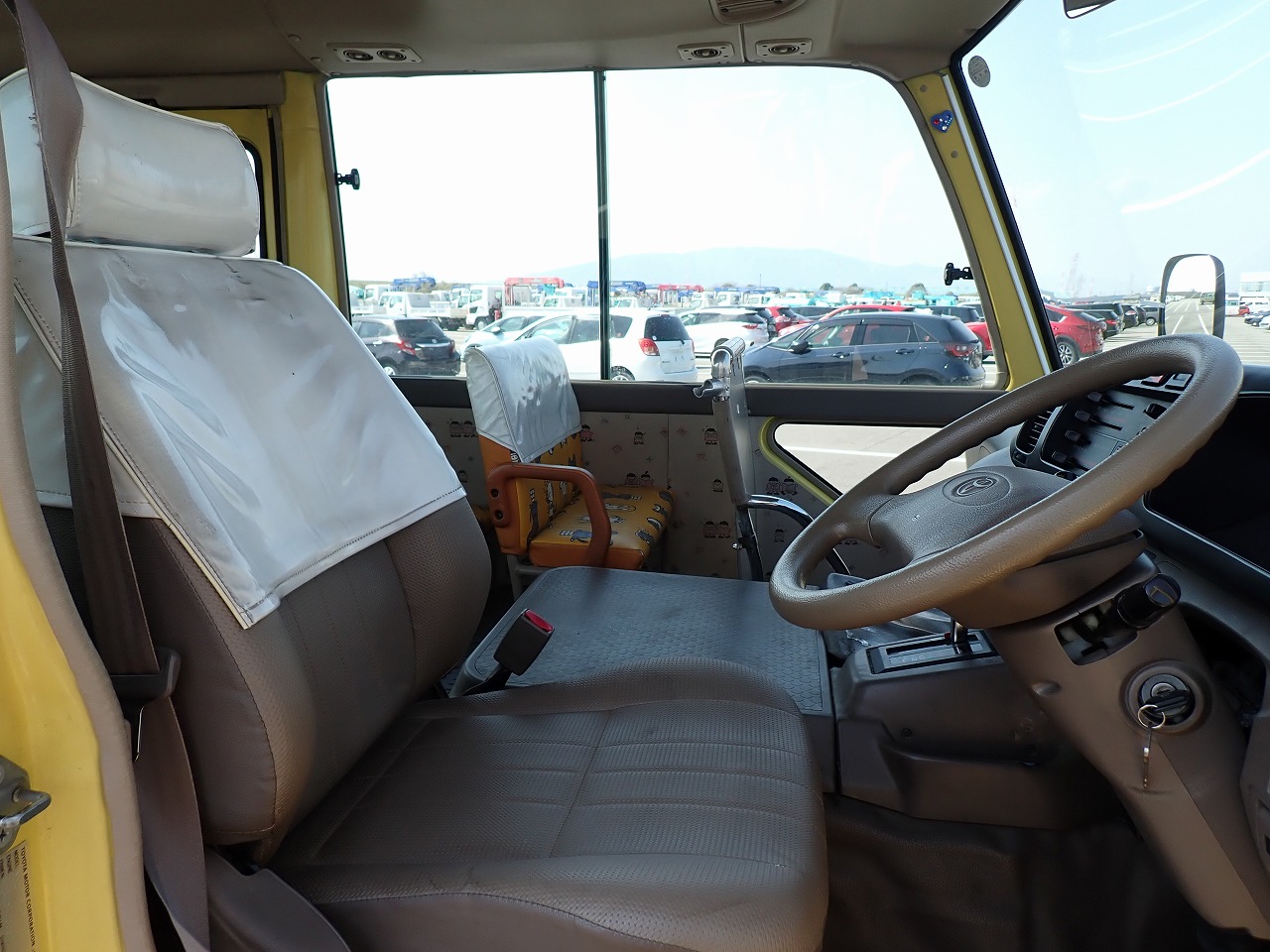 TOYOTA Coaster