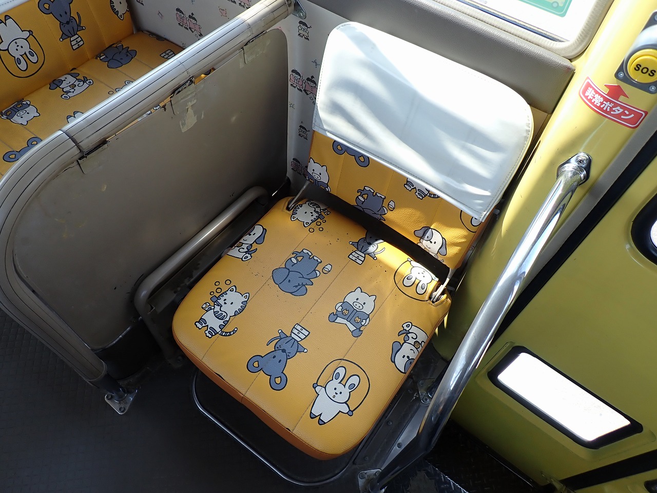 TOYOTA Coaster