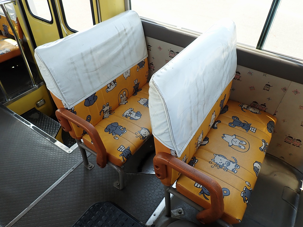 TOYOTA Coaster