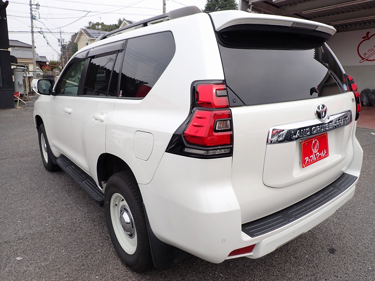 TOYOTA Land Cruiser Prado