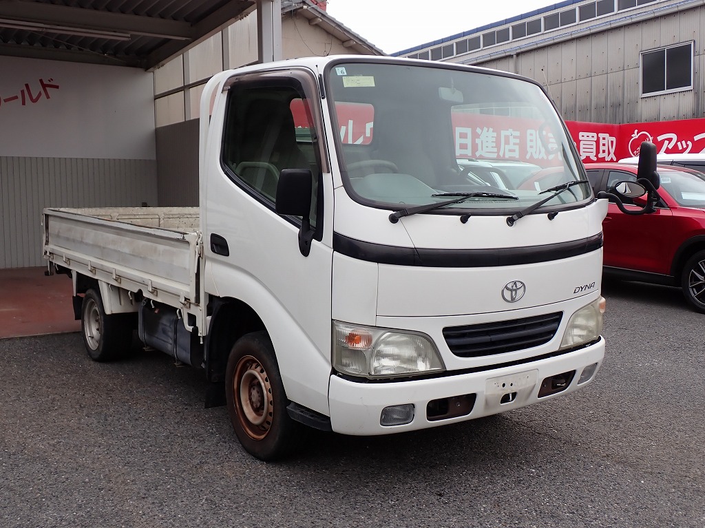 TOYOTA Dyna Truck