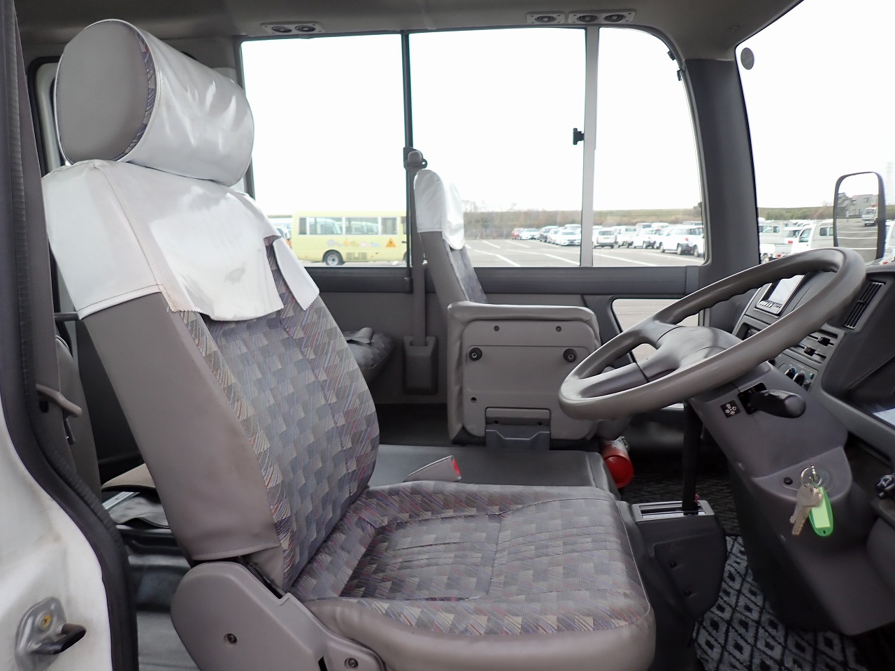 NISSAN Civilian Bus