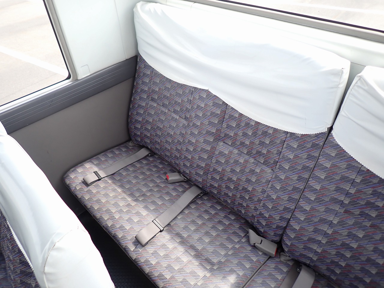 NISSAN Civilian Bus
