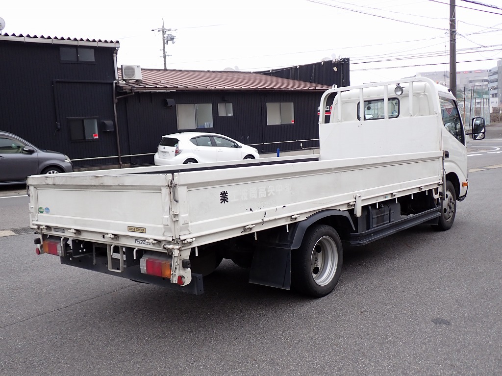 TOYOTA Dyna Truck