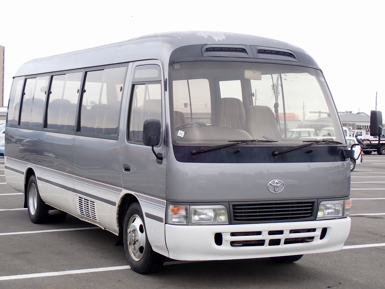 TOYOTA Coaster