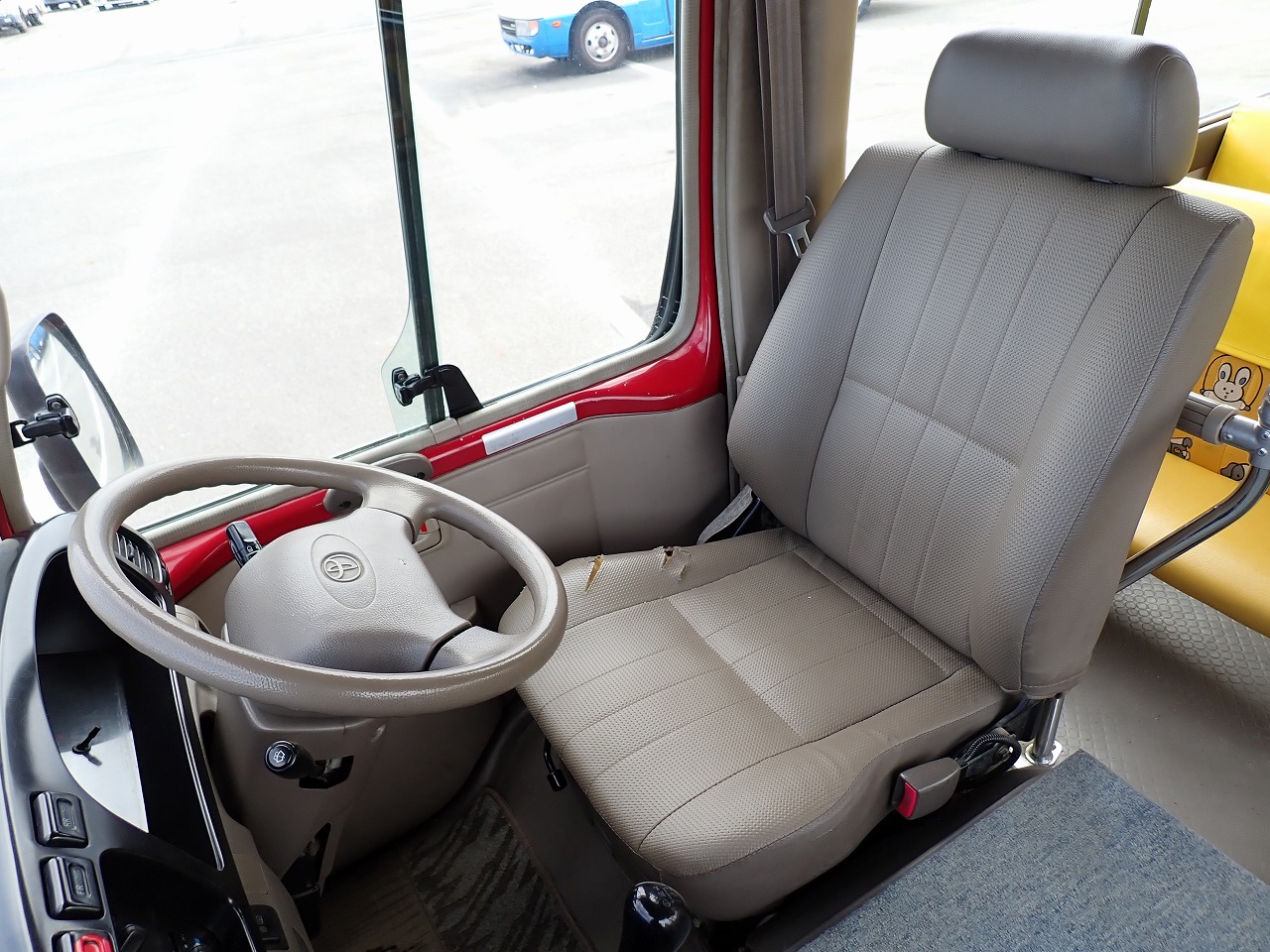 TOYOTA Coaster