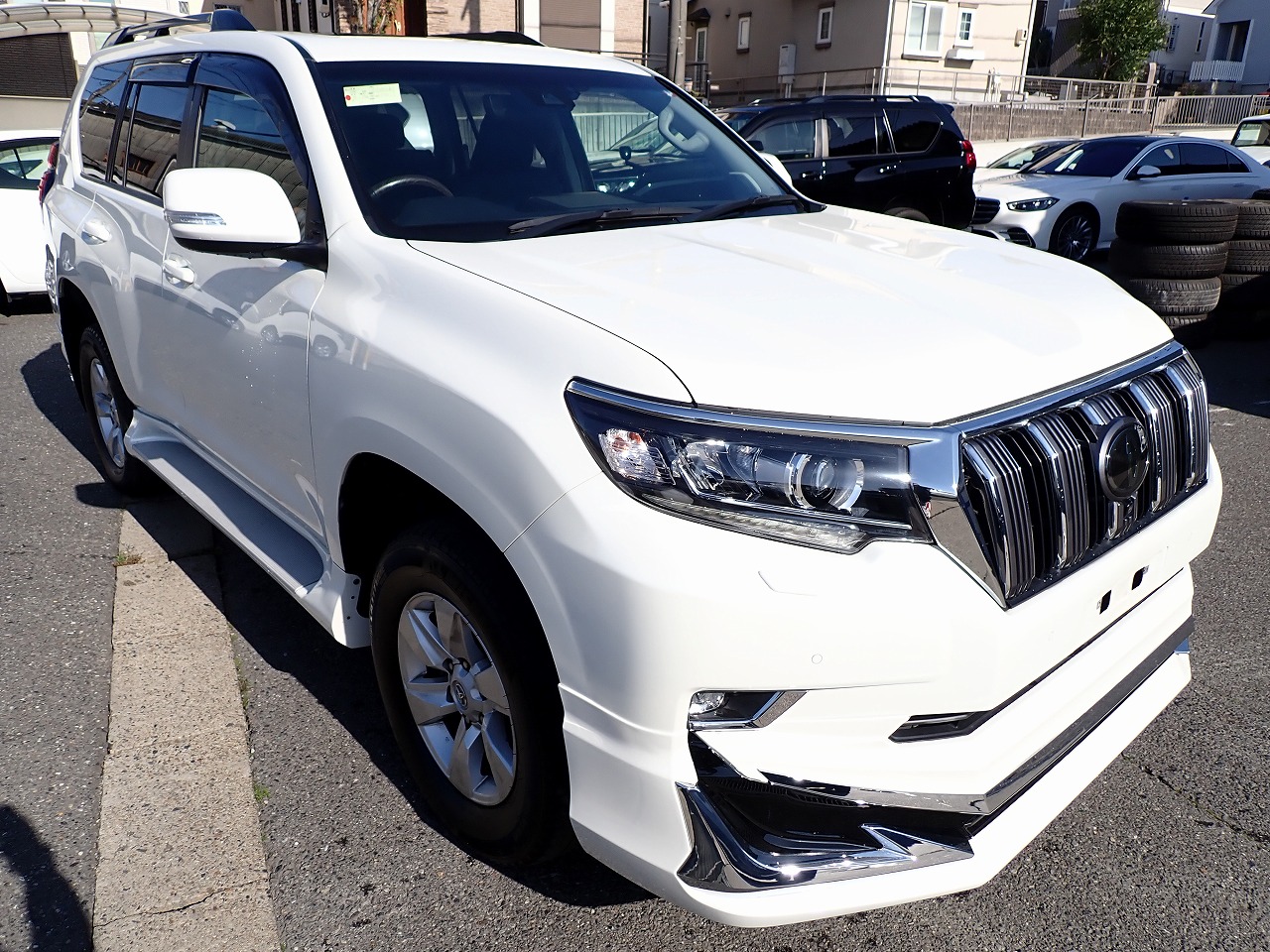 TOYOTA Land Cruiser Prado