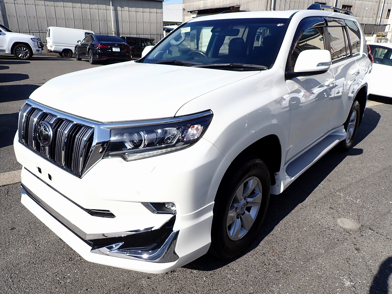 TOYOTA Land Cruiser Prado