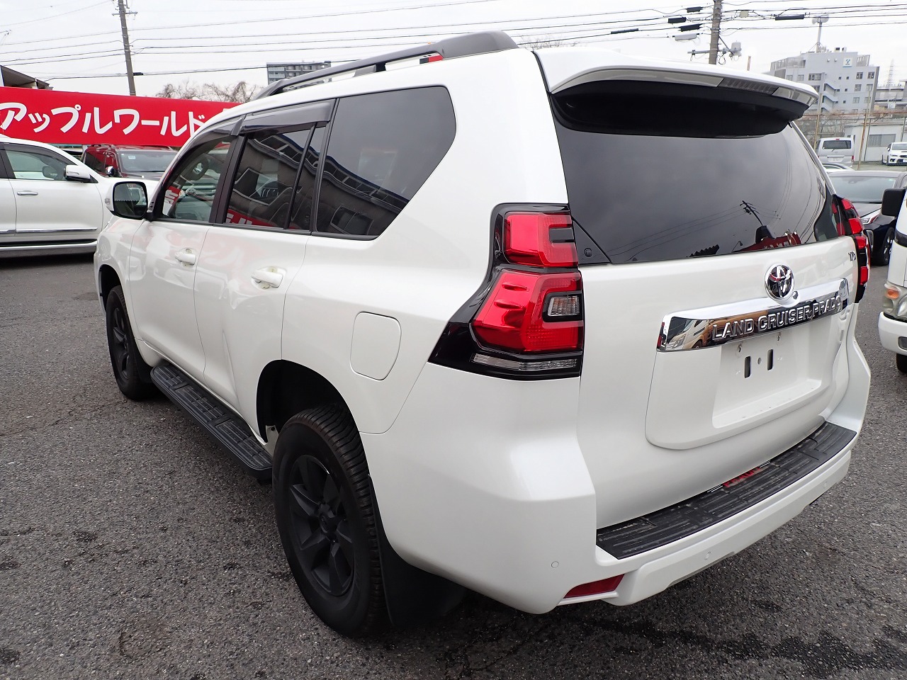 TOYOTA Land Cruiser Prado