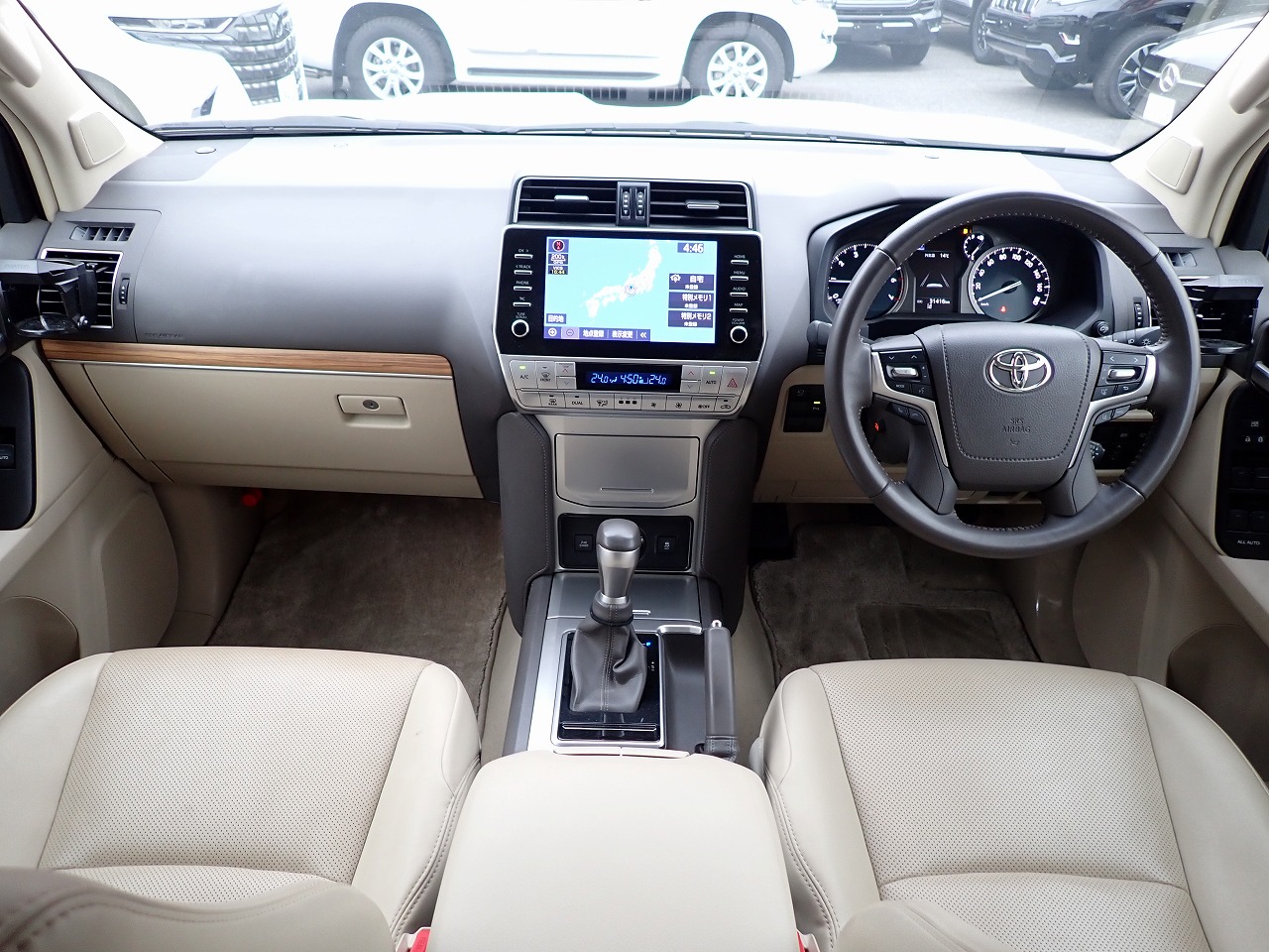 TOYOTA Land Cruiser Prado