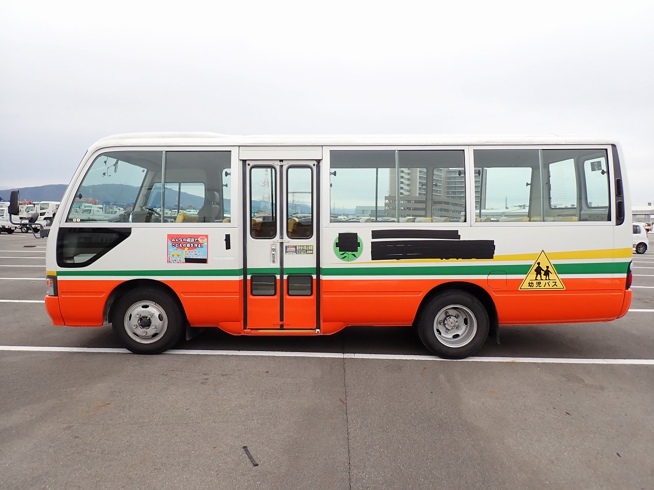 TOYOTA Coaster