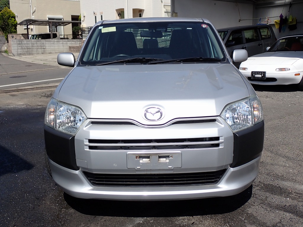 MAZDA Familia Van