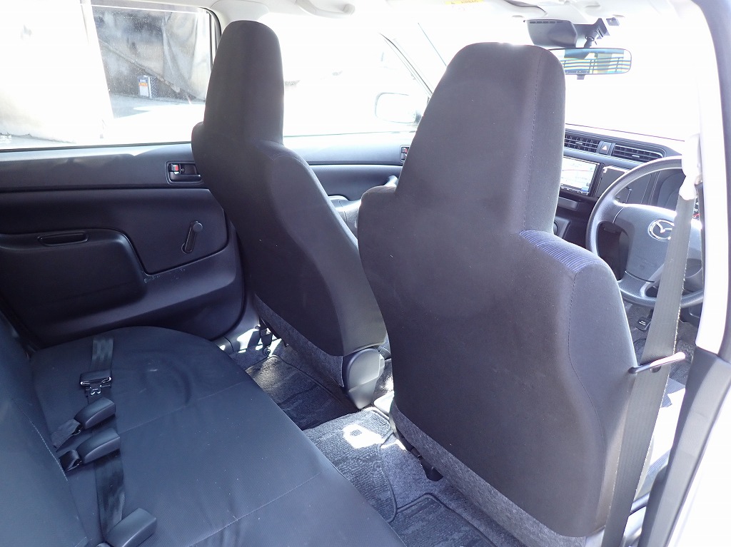 MAZDA Familia Van
