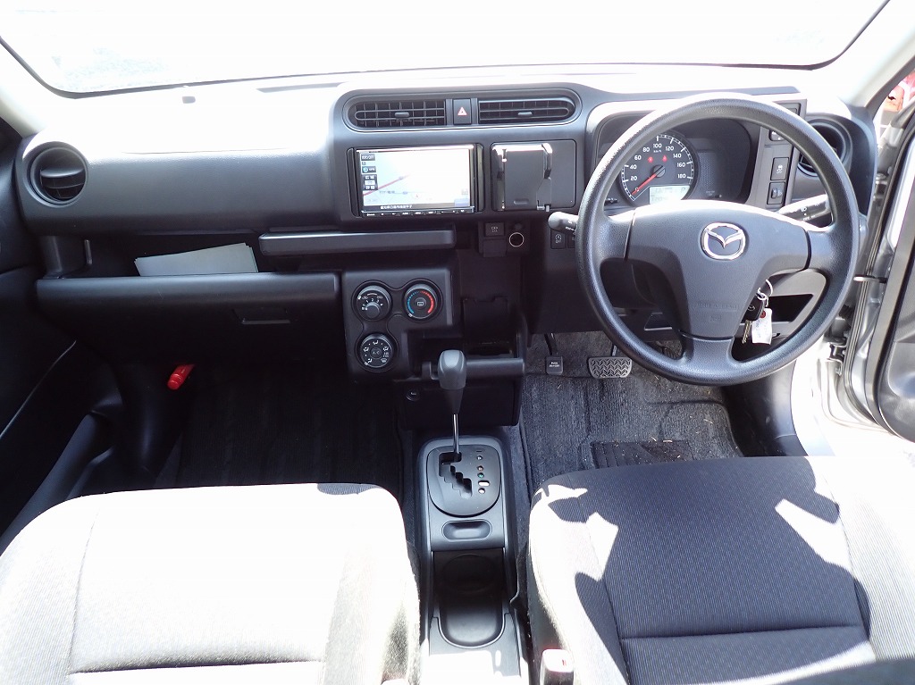 MAZDA Familia Van