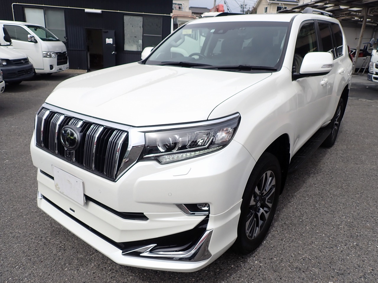 TOYOTA Land Cruiser Prado