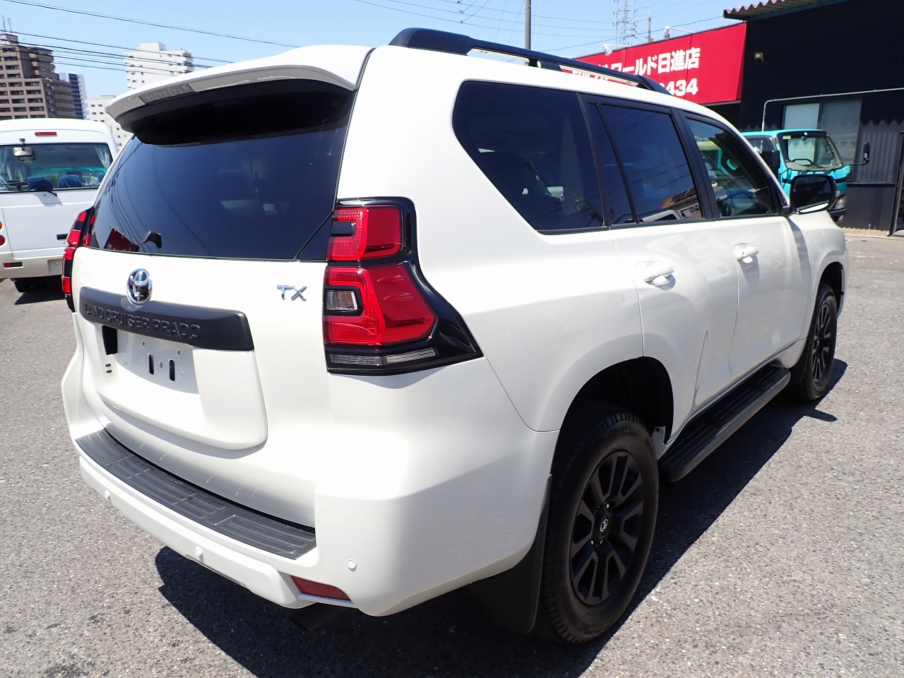 TOYOTA Land Cruiser Prado